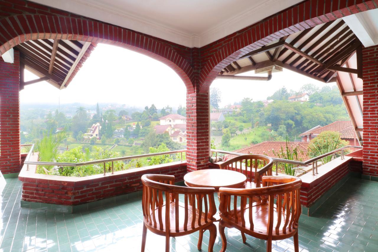Villa Madani Paragajen 外观 照片